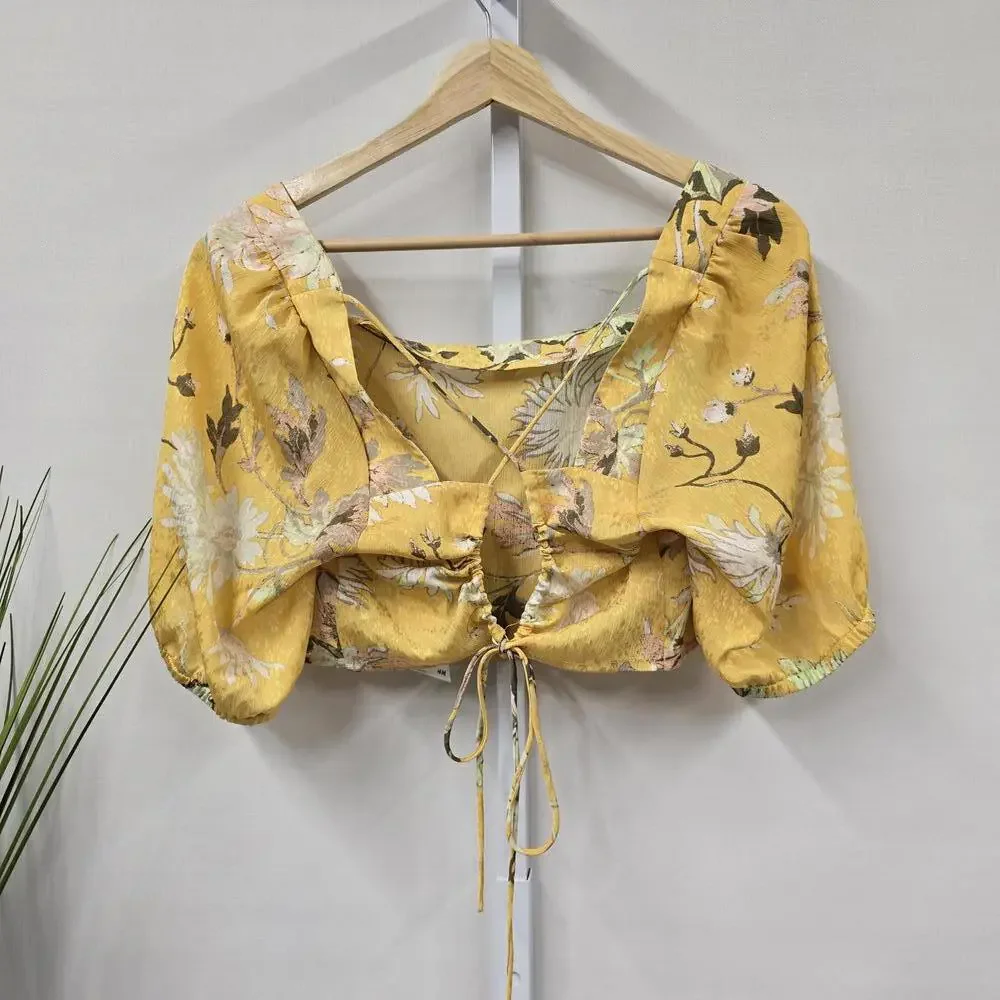 NWT Y2K Floral Crop Top by H&M - Size M - Picture 2 of 4